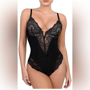 Chic Black Lace Shapewear Bodysuit